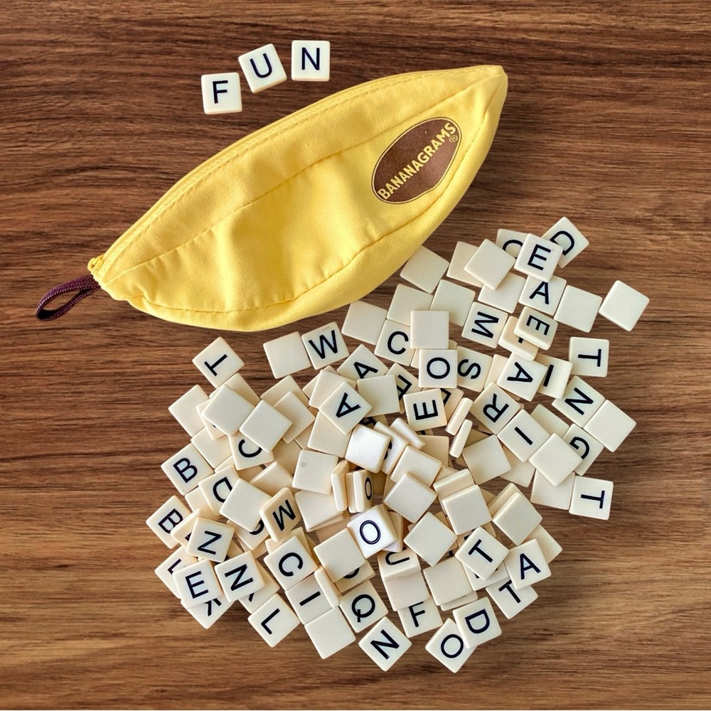 BANANAGRAMS Word Game